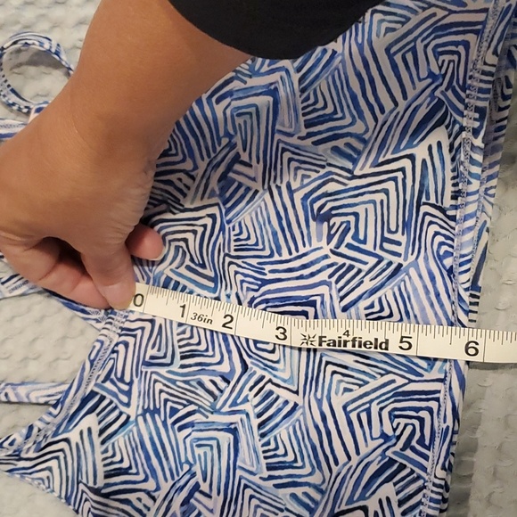 Athleta reversible swim top - Picture 4 of 4